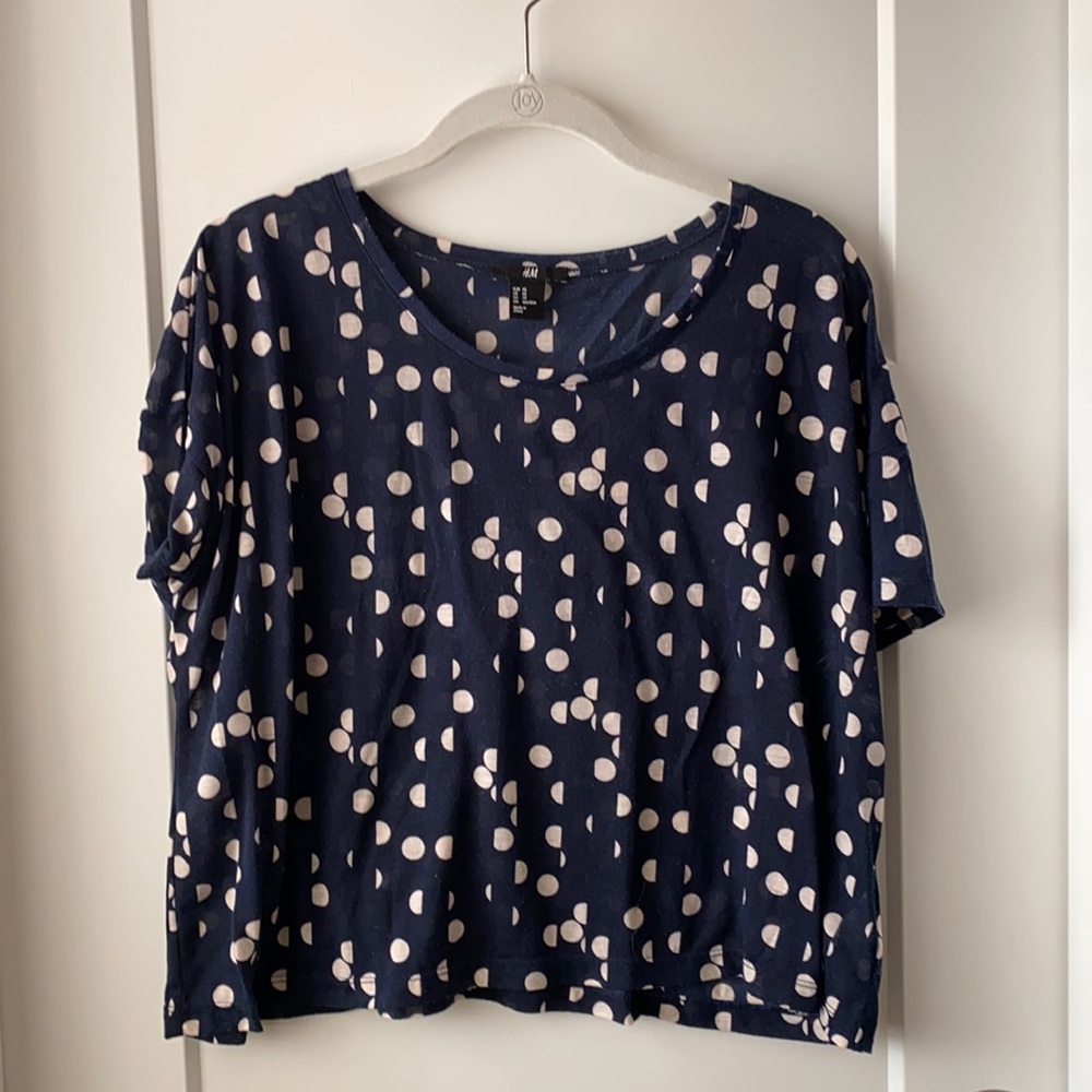 H&M XS polka dot boxy tee
